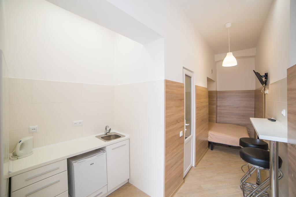 Apartment On Kulisha 29-А リヴィウ エクステリア 写真